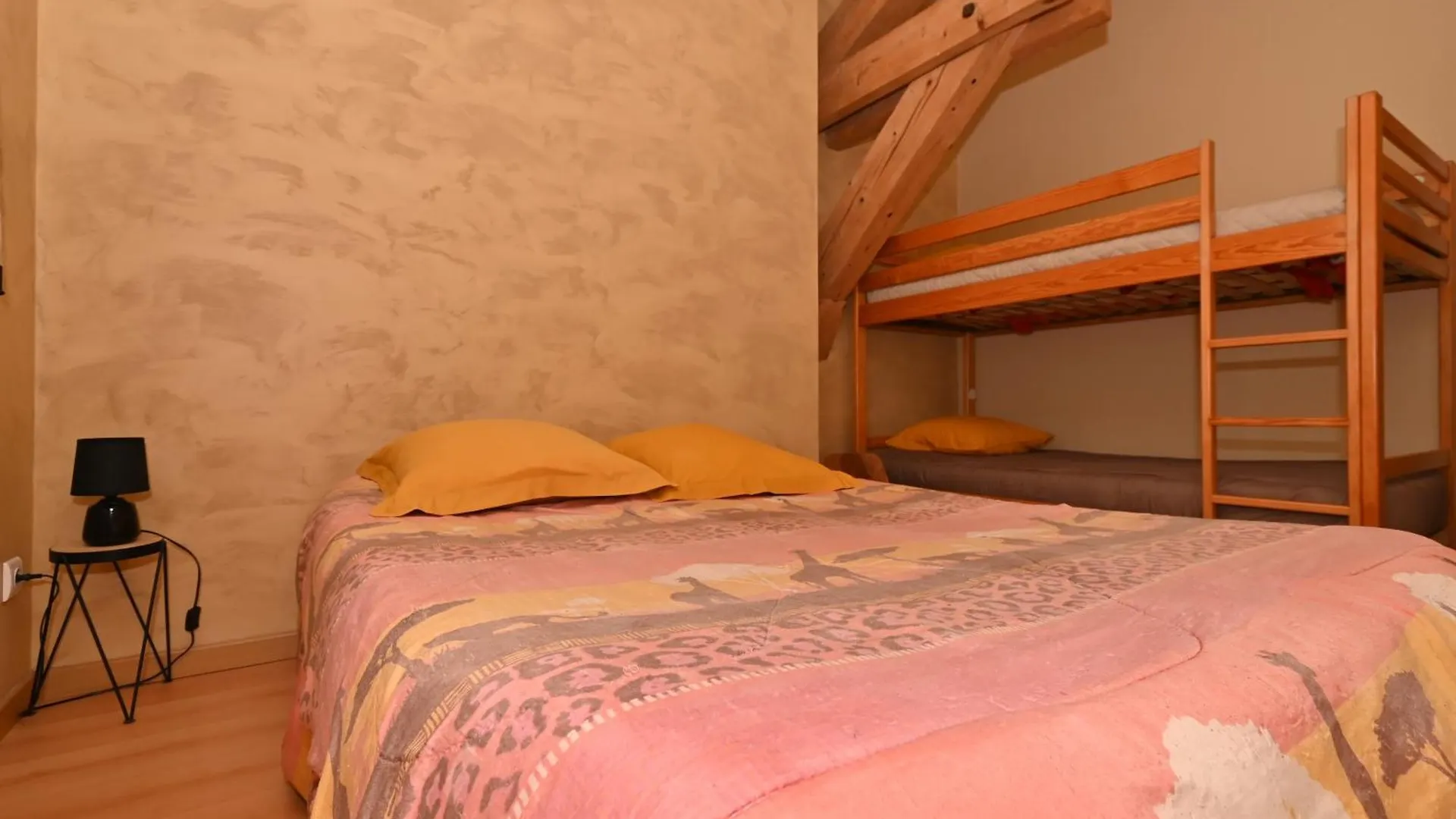 Les Chambres De L'Ouest Longessaigne