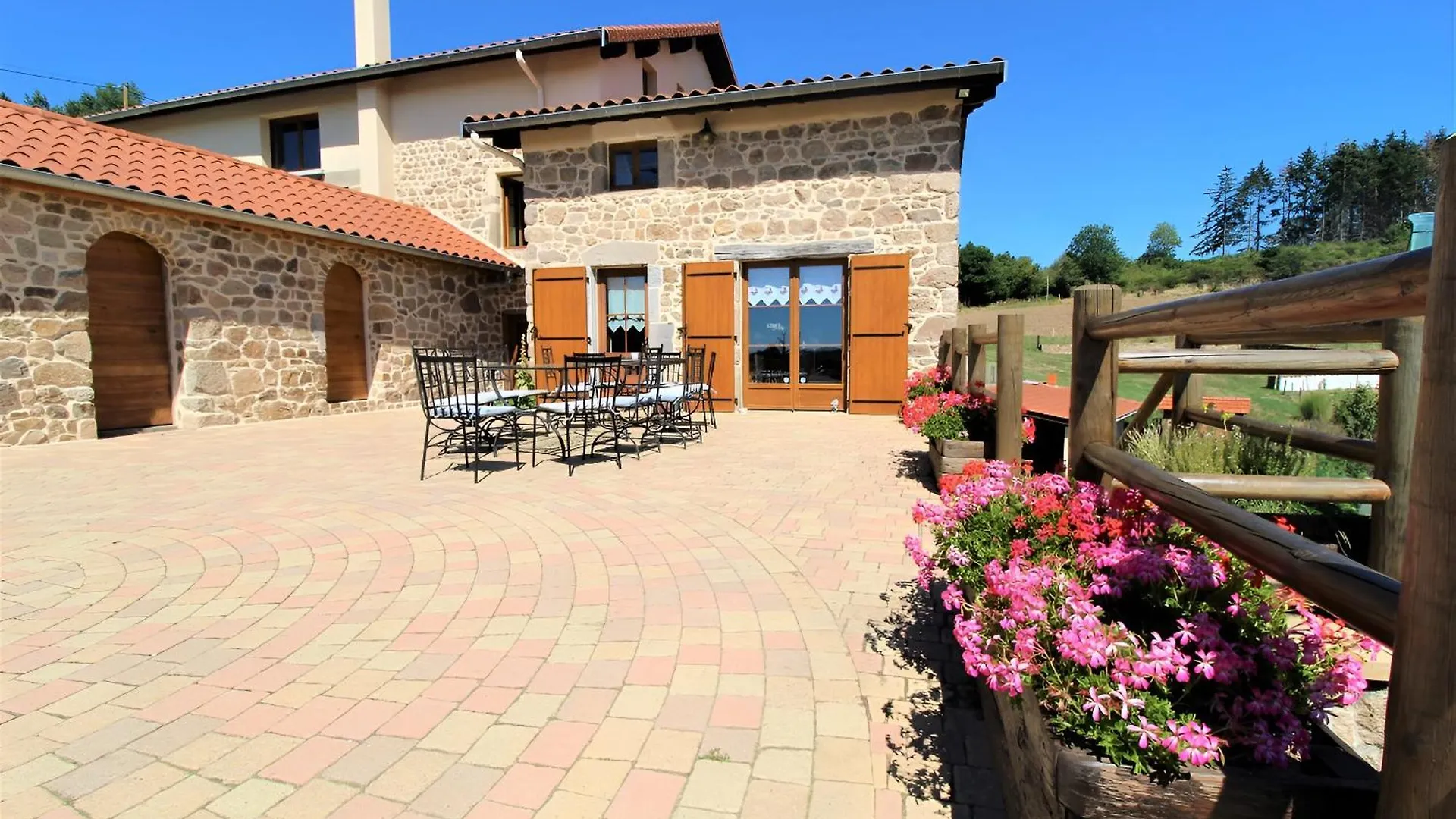 Les Chambres De L'Ouest Longessaigne